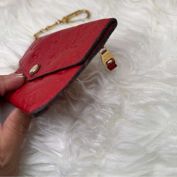 🔥Authentic Louis Vuitton Monogram Red Empreinte Key Cles - Picture 5 of 13
